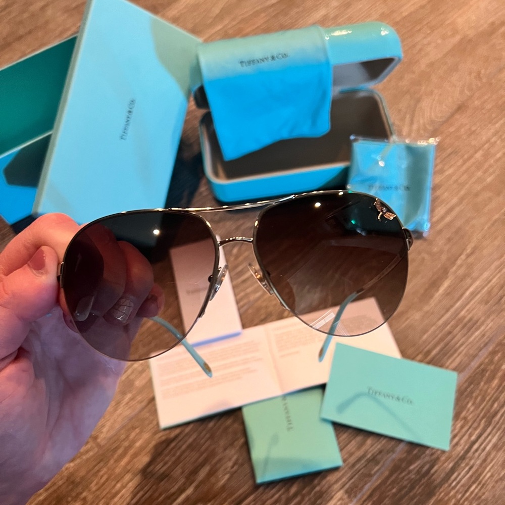 Tiffany & Co. Aviator sunglasses